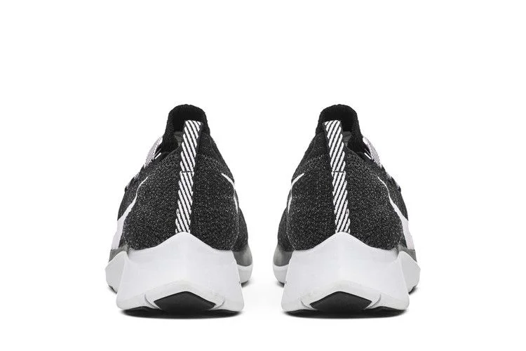 Кроссовки Nike Wmns Zoom Fly Flyknit 'Black Pink Foam'