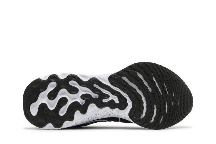 Кроссовки Nike React Infinity Run Flyknit 2 'White Black'