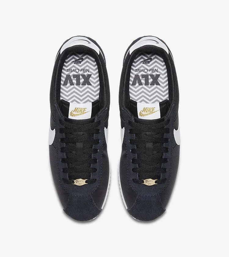Krossovki-Nike-Wmns-Classic-Cortez-Black-1