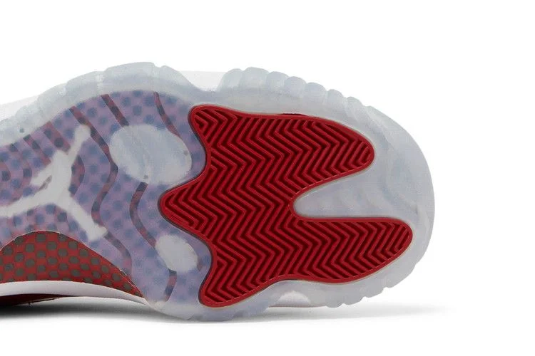 Кроссовки Air Jordan 11 Retro 'Cherry'
