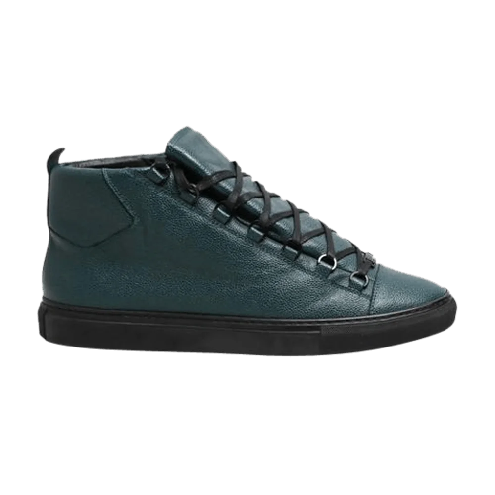 Krossovki-Balenciaga-Arena-Stingray