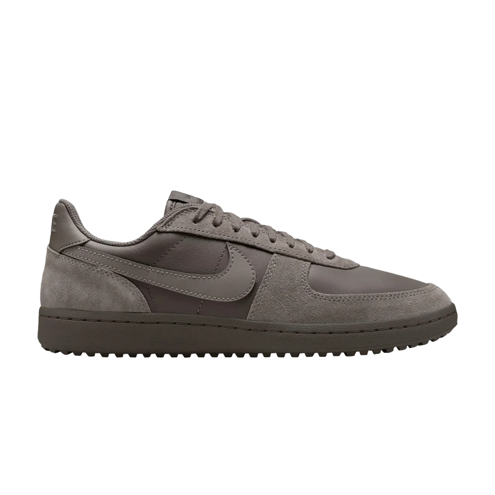 Krossovki-Nike-Field-General-Cave-Stone