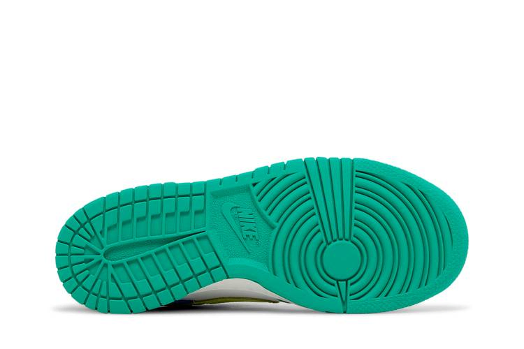 dunk-low-gs-stadium-green-royal-fn6973-100_03