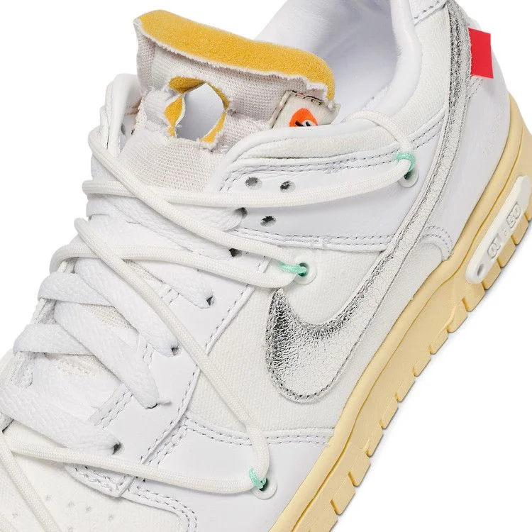 Krossovki-Off-White-x-Nike-Dunk-Low-Lot-01-of-50-8