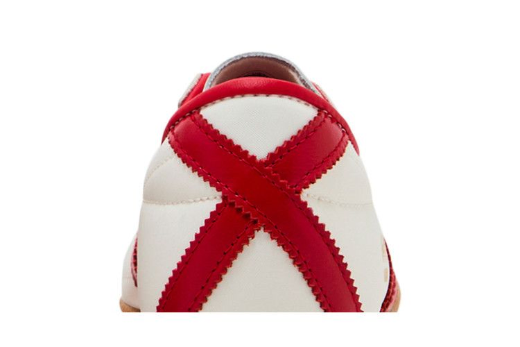 Кроссовки adidas Wmns Tokyo 'Off White Scarlet'