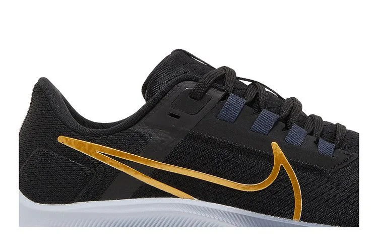 Кроссовки Nike Wmns Air Zoom Pegasus 38 'Black Metallic Gold Coin'