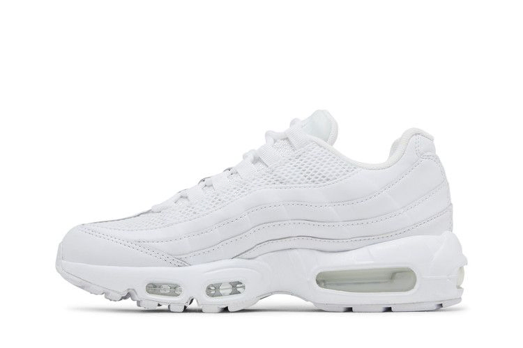 wmns-air-max-95-next-nature-triple-white-dh8015-100_02
