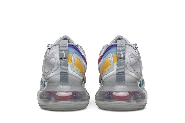 Кроссовки Nike Air Max 720 'Pride'