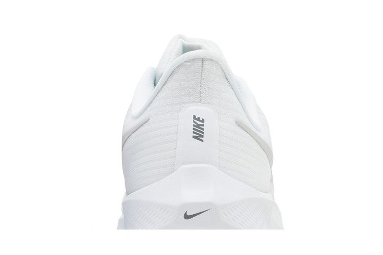 Кроссовки Nike Air Zoom Pegasus 39 'White Grey Fog'