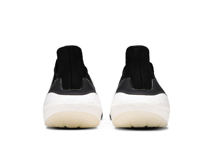 Кроссовки adidas UltraBoost 21 'Core Black'
