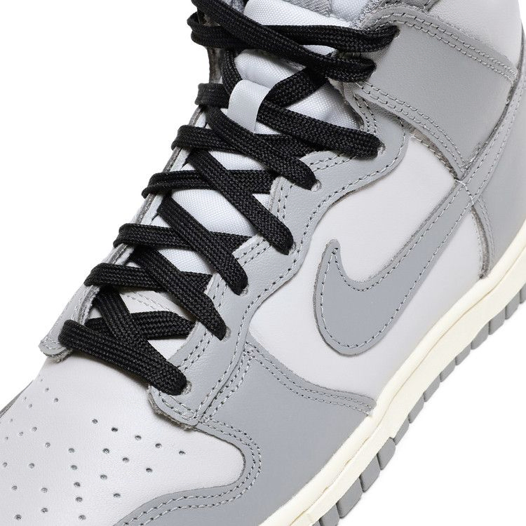 wmns-dunk-high-aged-grey-dd1869-001_08