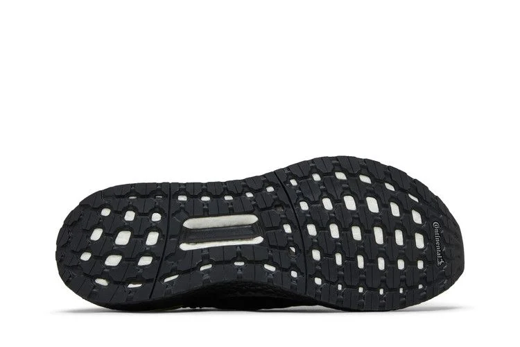 Krossovki-adidas-UltraBoost-CC_1-DNA-Black-Solar-Yellow-3