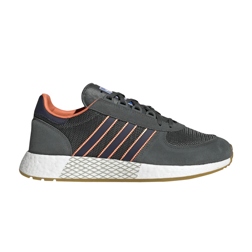 Krossovki-Adidas-Marathon-Tech-Legend-Ivy-Gum