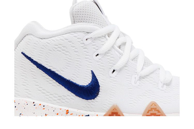 kyrie-4-td-uncle-drew-aa2898-100_01
