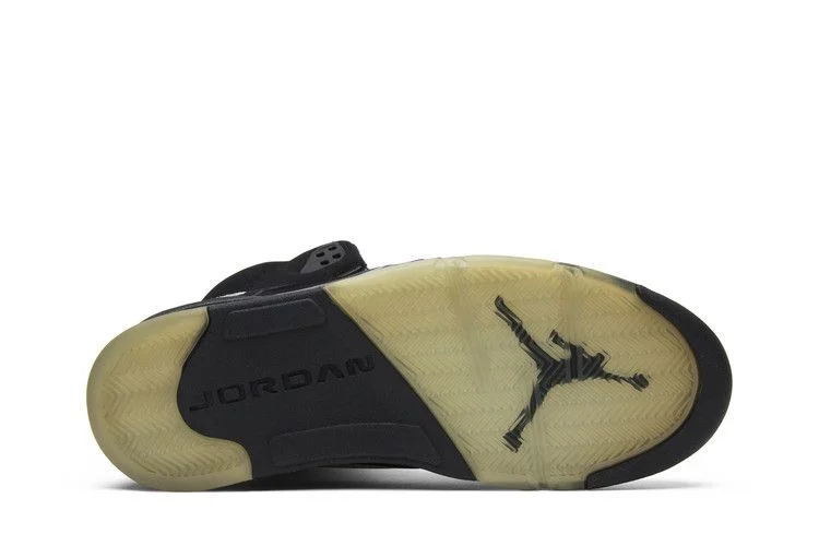 Кроссовки Air Jordan 5 Retro 'Black Metallic' 2007
