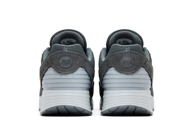 Krossovki-Nike-Air-Max-Verse-Smoke-Grey-5