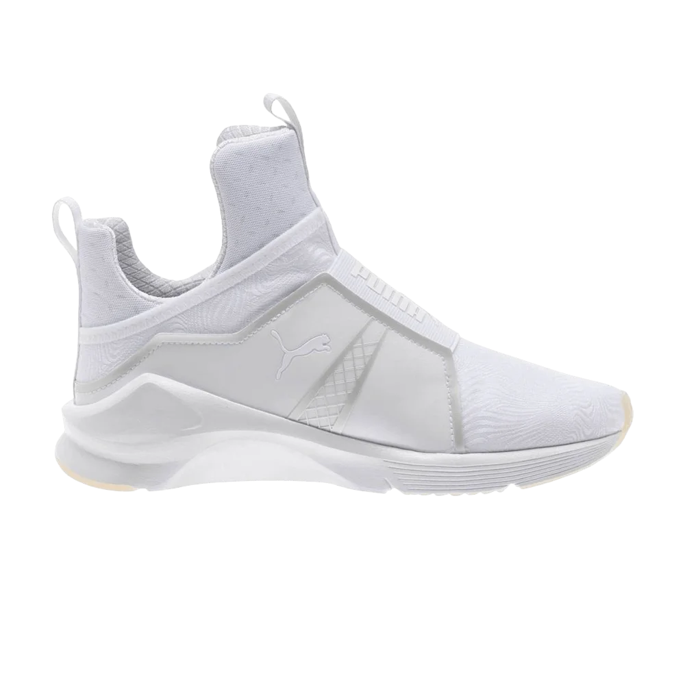 Krossovki-Puma-Wmns-Fierce-Bright-White