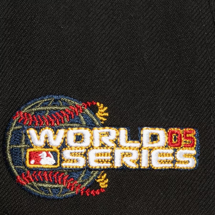 Бейсболка Mitchell & Ness Black Chicago White Sox MLB World Series Champions Snapback Hat