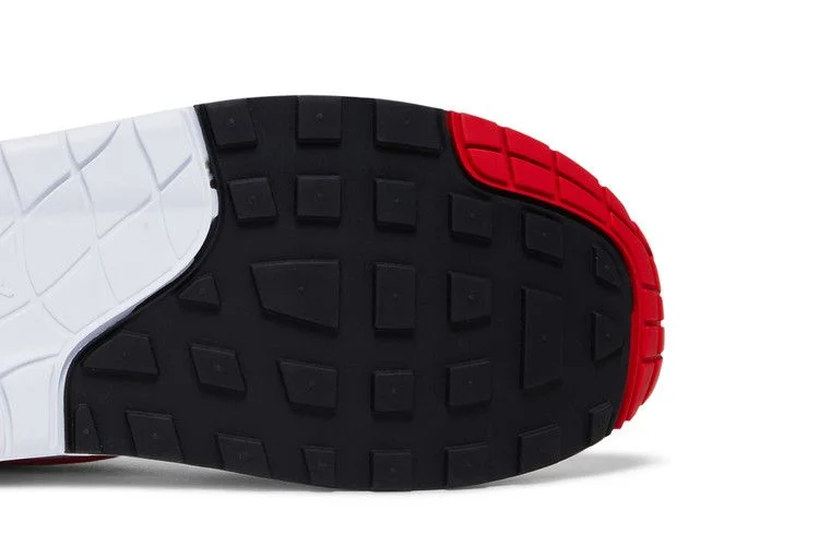 Krossovki-Nike-Air-Max-1-86-OG-Big-Bubble-Red-4