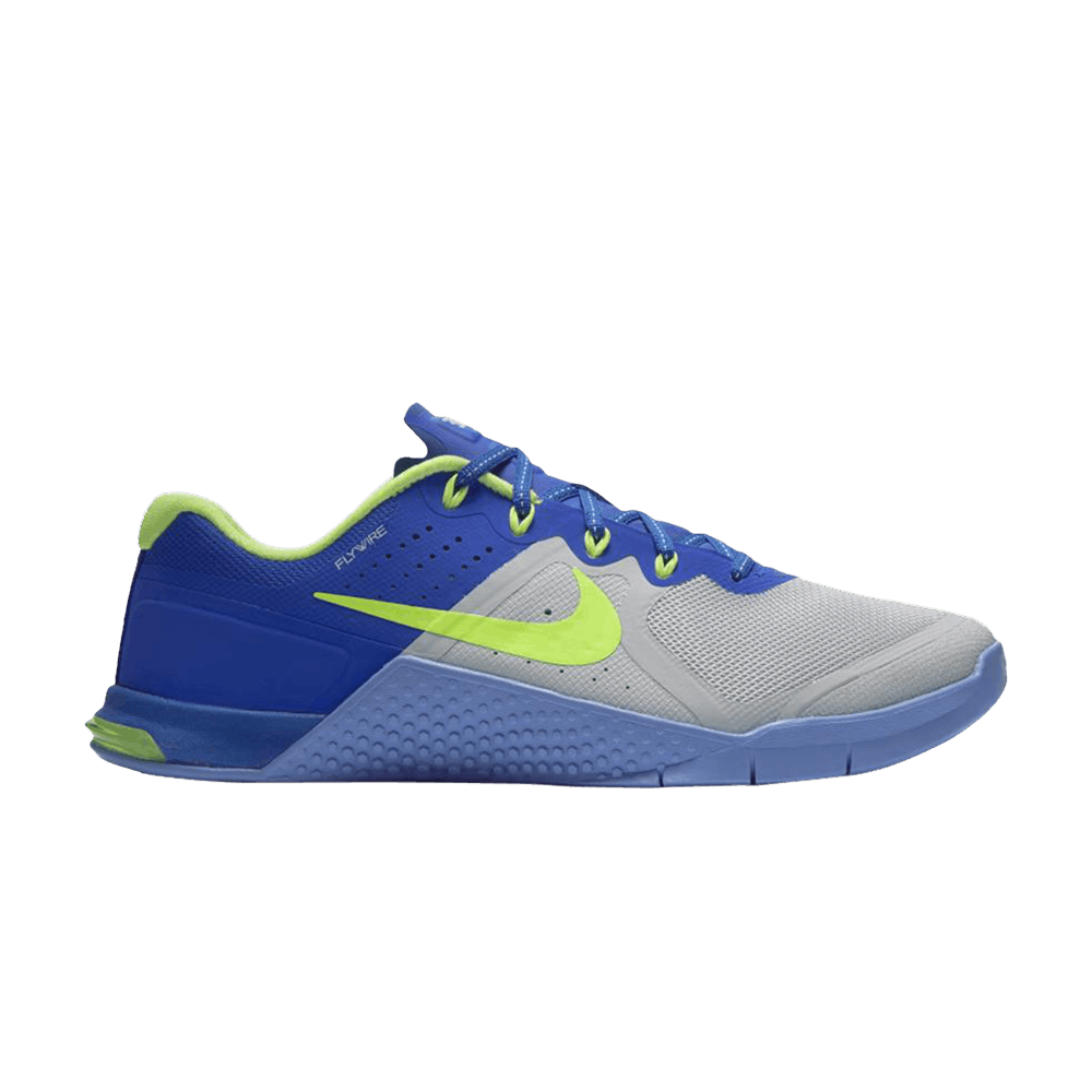 wmns-metcon-2-platinum-green-blue-821913-003
