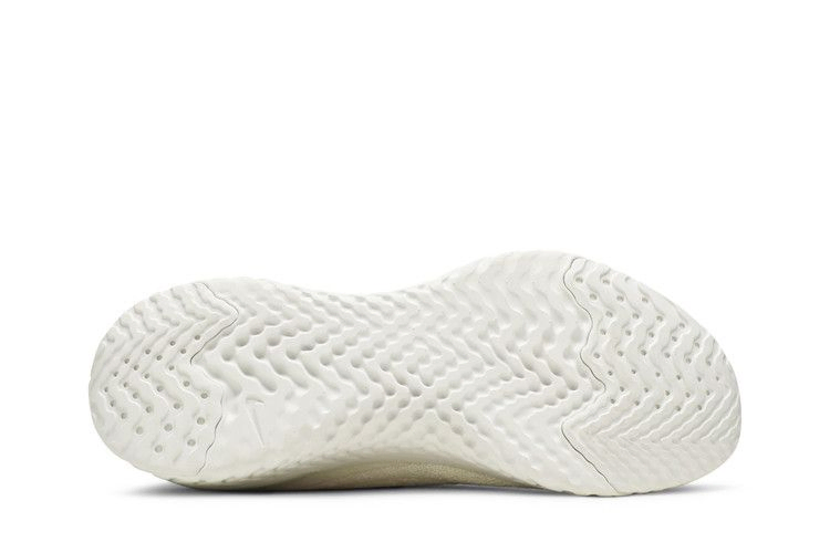 Кроссовки Nike Wmns Epic Phantom React FK 'Light Cream'