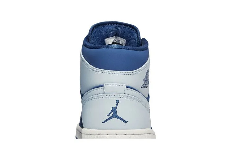 Кроссовки Air Jordan 1 Retro Mid 'Ice Blue'