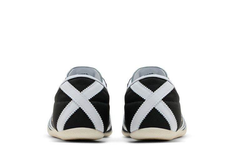 Кроссовки Adidas Wmns Tokyo 'Black White'