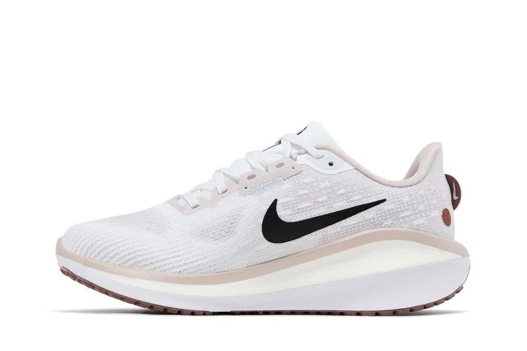 Кроссовки Nike Wmns Vomero 17 'Platinum Violet Black'