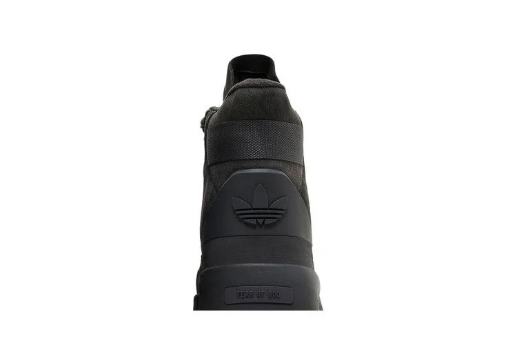 Кроссовки Men's Fear of God Athletics x adidas Los Angeles Hiker 'Carbon'