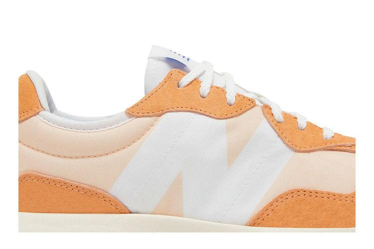 Кроссовки New Balance Wmns 327 'Orange'