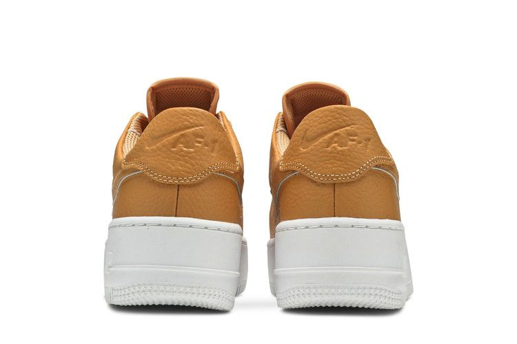 wmns-air-force-1-sage-low-copper-moon-ar5339-800_05