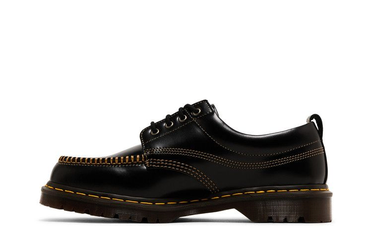 lowell-black-analine-31816001_02
