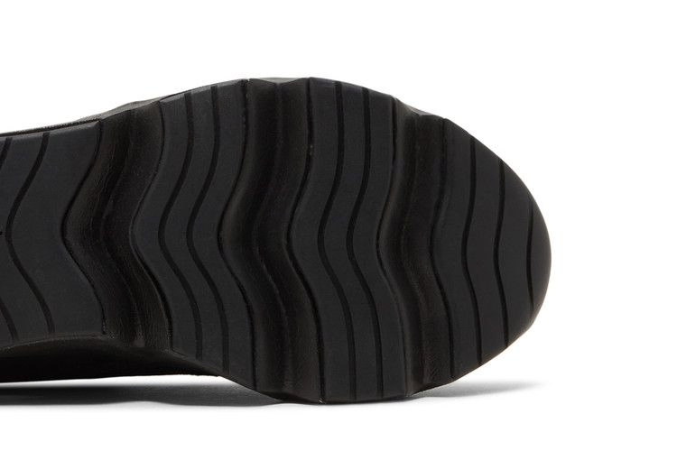 wmns-ryz-365-2-triple-black-cu4874-002_04