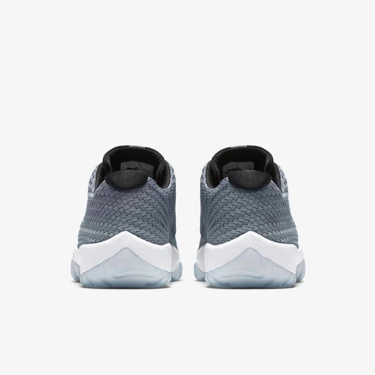 Krossovki-Air-Jordan-Future-Low-Grey-1
