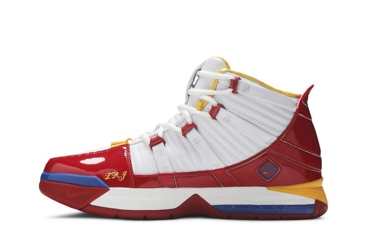 zoom-lebron-3-superman-31214715329_02