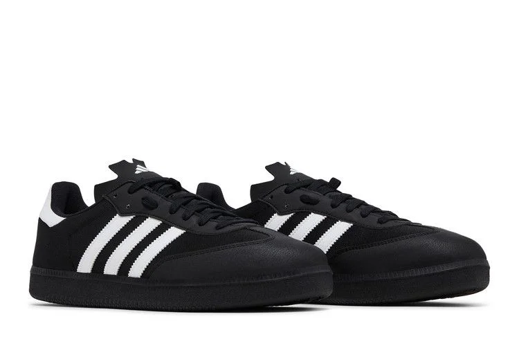 Krossovki-adidas-Velosamba-Made-With-Nature-Black-White-7