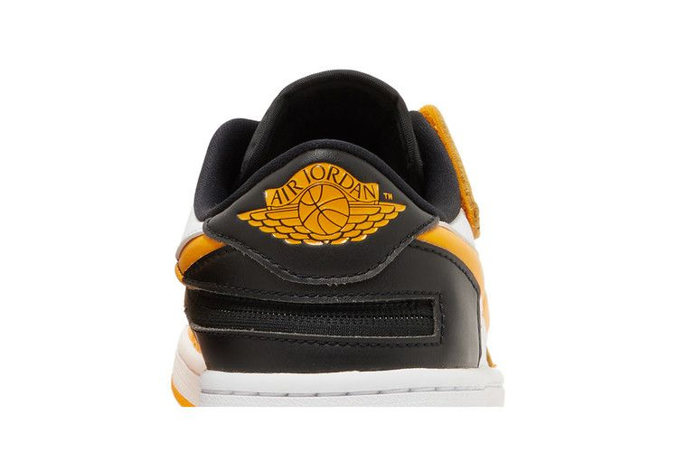 air-jordan-1-low-flyease-white-taxi-dm1206-107_06