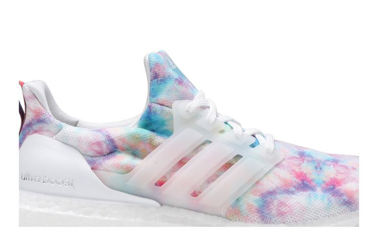 wmns-ultraboost-4-0-dna-tie-dye-gz7098_01