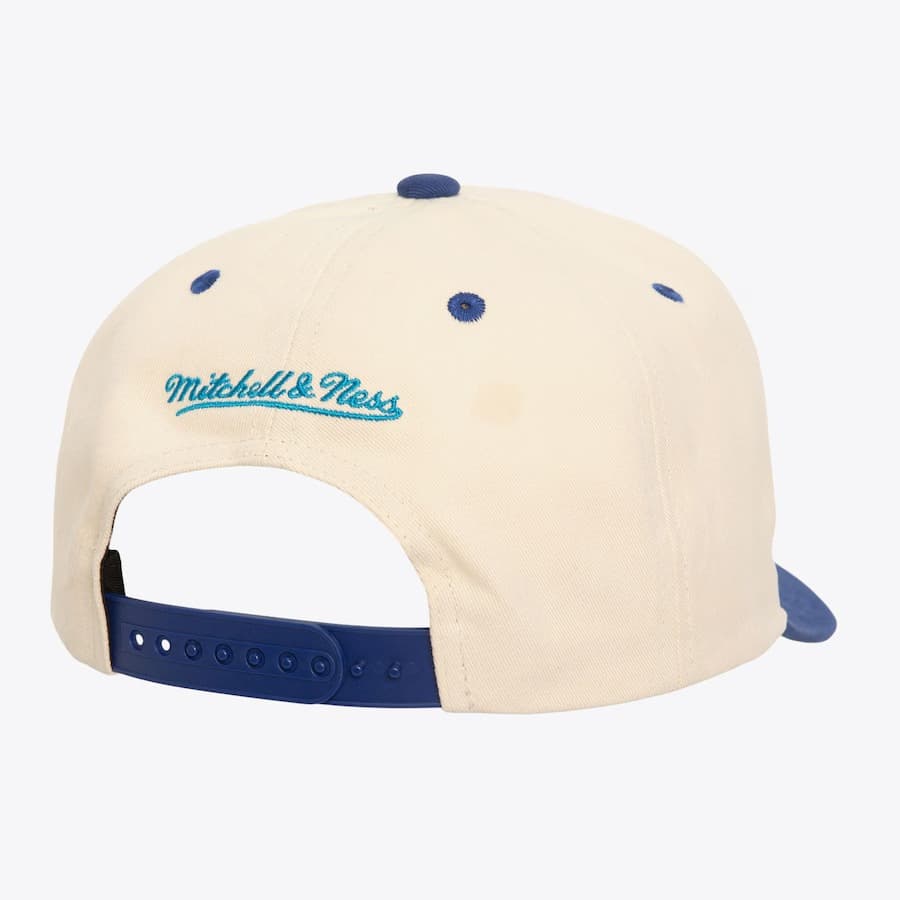 Бейсболка Mitchell & Ness Cream Toronto Blue Jays Cooperstown Collection Horizon Pro Crown Snapback Hat