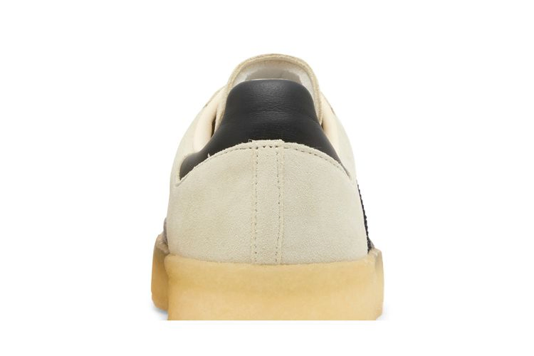 Кроссовки Ronnie Fieg x Clarks x adidas 8th Street Samba 'Kithmas Collection - White Black'