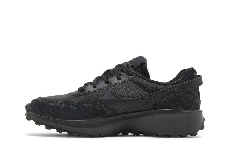 Krossovki-Nike-Wmns-Waffle-Debut-Triple-Black-2