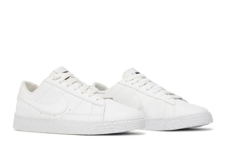 blazer-low-gs-white-555190-102_07