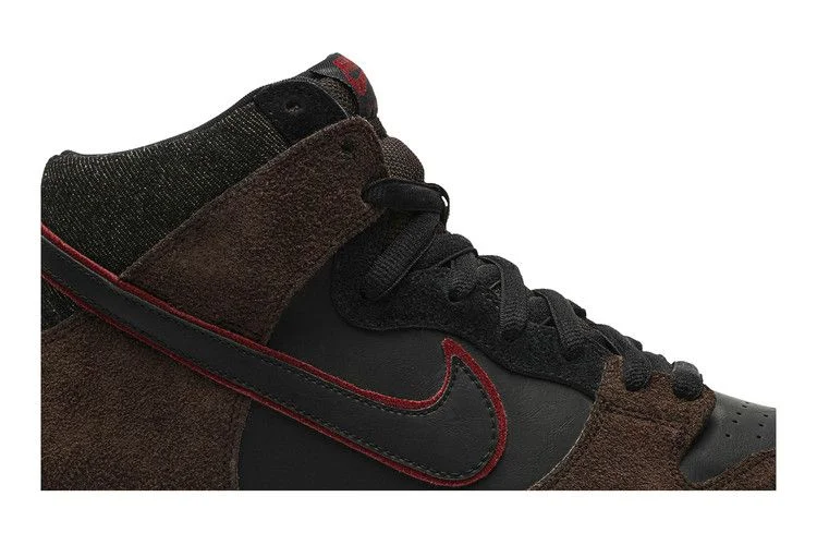 Krossovki-Nike-Dunk-High-Premium-SB-Slayer-1
