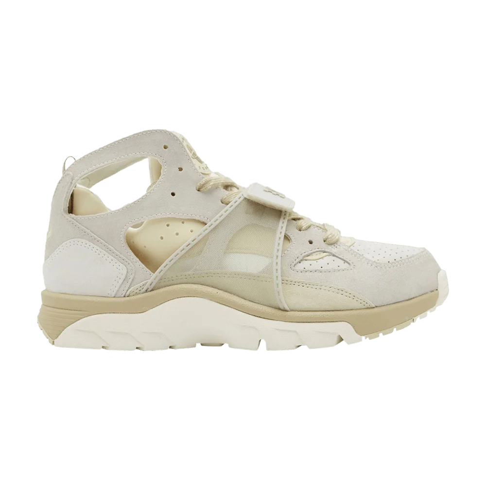 Krossovki-Nike-Air-Trainer-Huarache-Sail