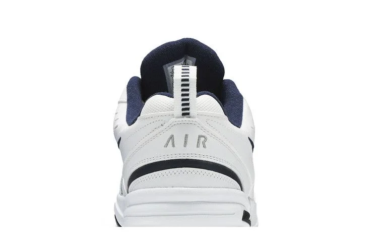 Кроссовки Nike Air Monarch IV 4E Wide