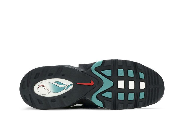 air-griffey-max-1-freshwater-354912-300_03
