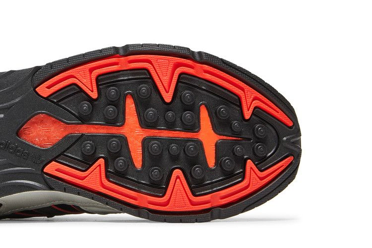Кроссовки adidas Tresc Run 'Core Black Solar Red'