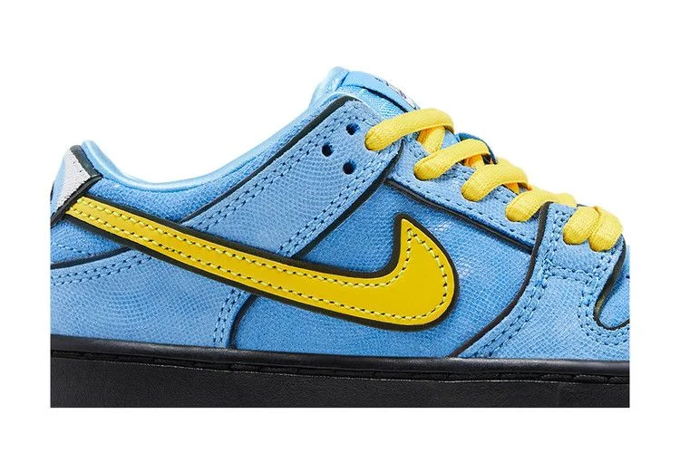 Krossovki-The-Powerpuff-Girls-x-Nike-Dunk-Low-Pro-SB-QS-PS-Bubbles-1