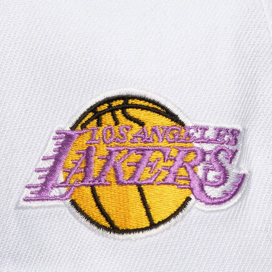 Mitchell-Ness-White-Los-Angeles-Lakers-1996-NBA-Draft-Hardwood-Classics-Snapback-Hat-3