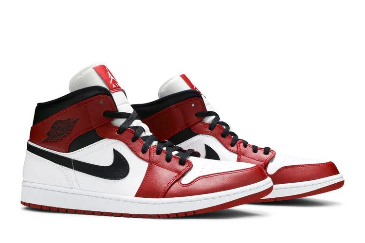 Krossovki-Air-Jordan-1-Mid-Chicago-7